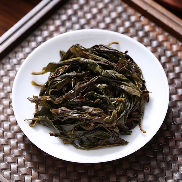 Silver Flower Aroma Dancong Tea