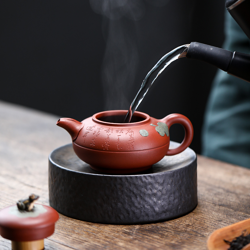 Yixing Zisha Teapot Original Mine Bottom Trough Clear Lotus Pond Clear Fun Famous Artist Dong Yuefeng Handmade Teapot