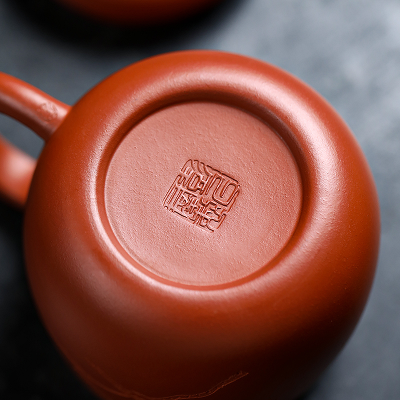 Chinese Yixing purple clay  lidded cup Original mine Zhu Ni hand made 380ml