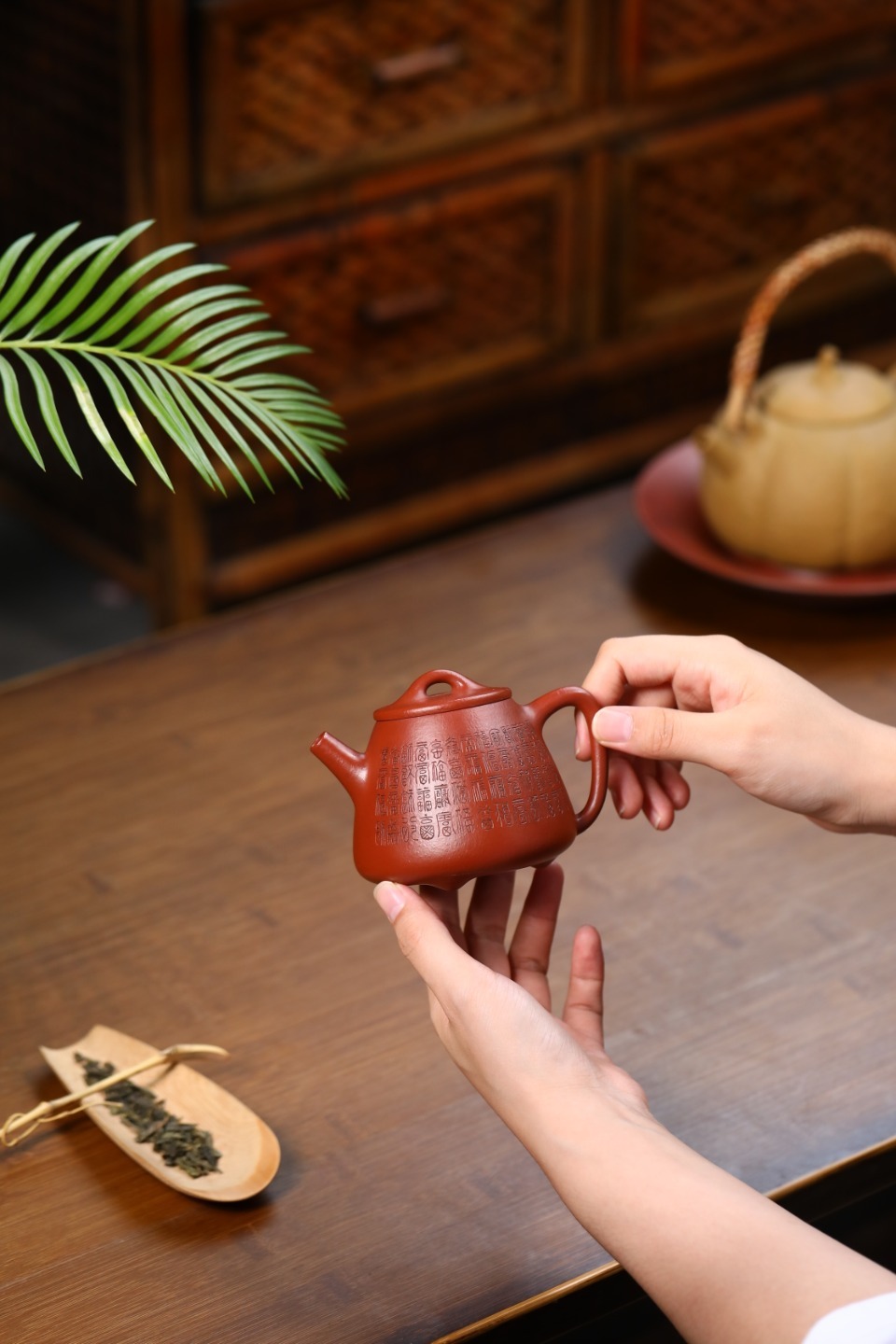 Yixing Purple Clay Teapot Original mine Zhu Ni hand made Classic shapes qinquan  230ml
