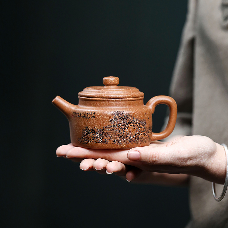 Yixing Zisha Teapot - Master Craftsman Fully Handmade 'Dezhong' Style Teapot from Original Wucai Duan Clay for Kung Fu Tea Brewing Capacity200cc