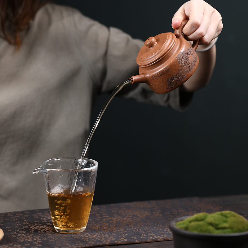Yixing Zisha Teapot - Master Craftsman Fully Handmade 'Dezhong' Style Teapot from Original Wucai Duan Clay for Kung Fu Tea Brewing Capacity200cc