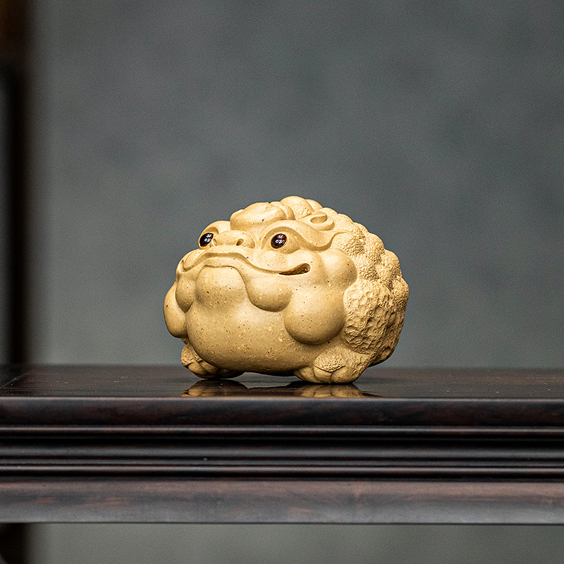 Yixing Zisha Tea Pet - Master Craftsman Fully Handmade "Three-Legged Golden Toad" from Original Duanni Clay, Tea Table Decoration