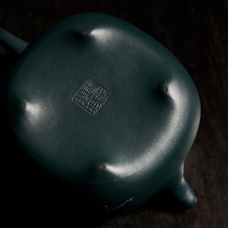 Yixing Zisha Teapot by Master Lu Na - Fully Handmade Original Green Clay 'Yu Fang' Style Kung Fu Tea Set Brewing Pot  310cc