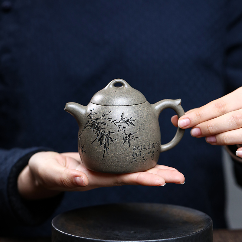 Yixing Zisha Teapot - Master-Crafted Full-Handmade Original Qingduan Clay Qin Weight Style Kungfu Teapot 220ml