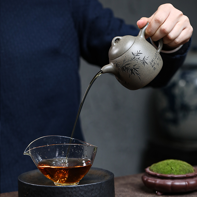 Yixing Zisha Teapot - Master-Crafted Full-Handmade Original Qingduan Clay Qin Weight Style Kungfu Teapot 220ml