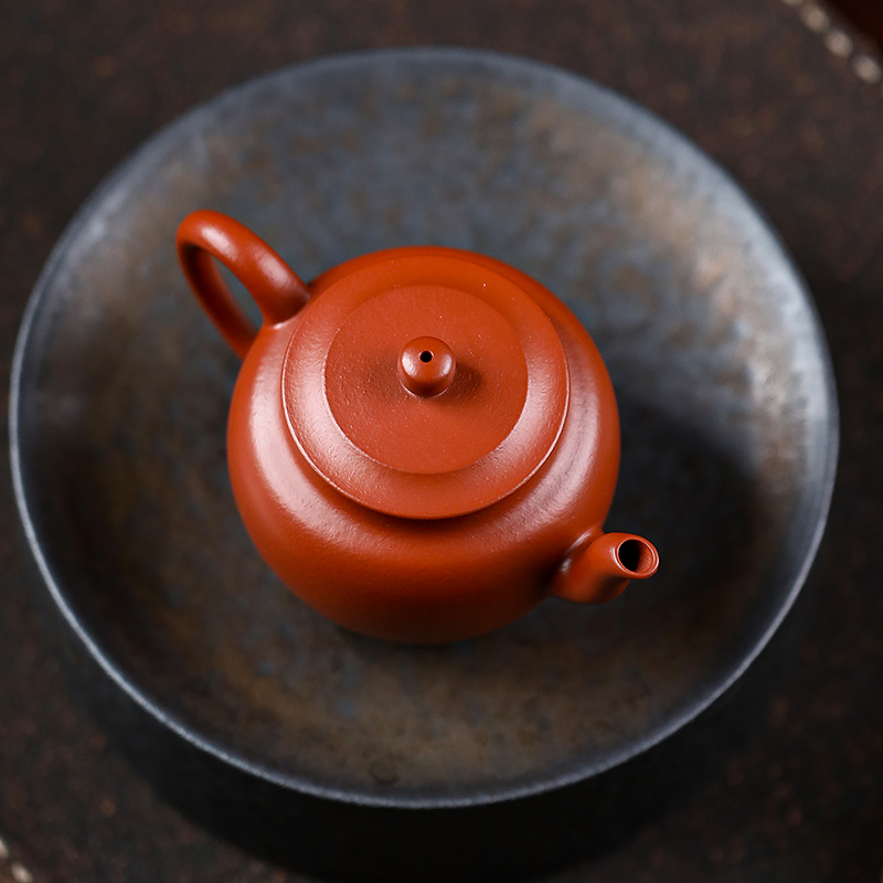 Yixing Zisha Teapot - Master Artisan Full-Handmade Original Zhuni Clay Flat-Lid Lotus Seed Style Kungfu Tea Set  150ml