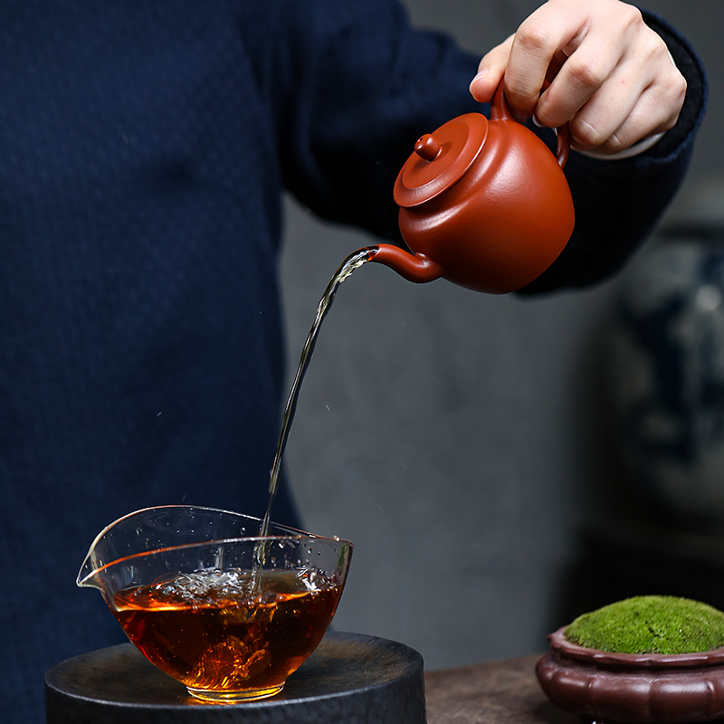 Yixing Zisha Teapot - Master Artisan Full-Handmade Original Zhuni Clay Flat-Lid Lotus Seed Style Kungfu Tea Set  150ml