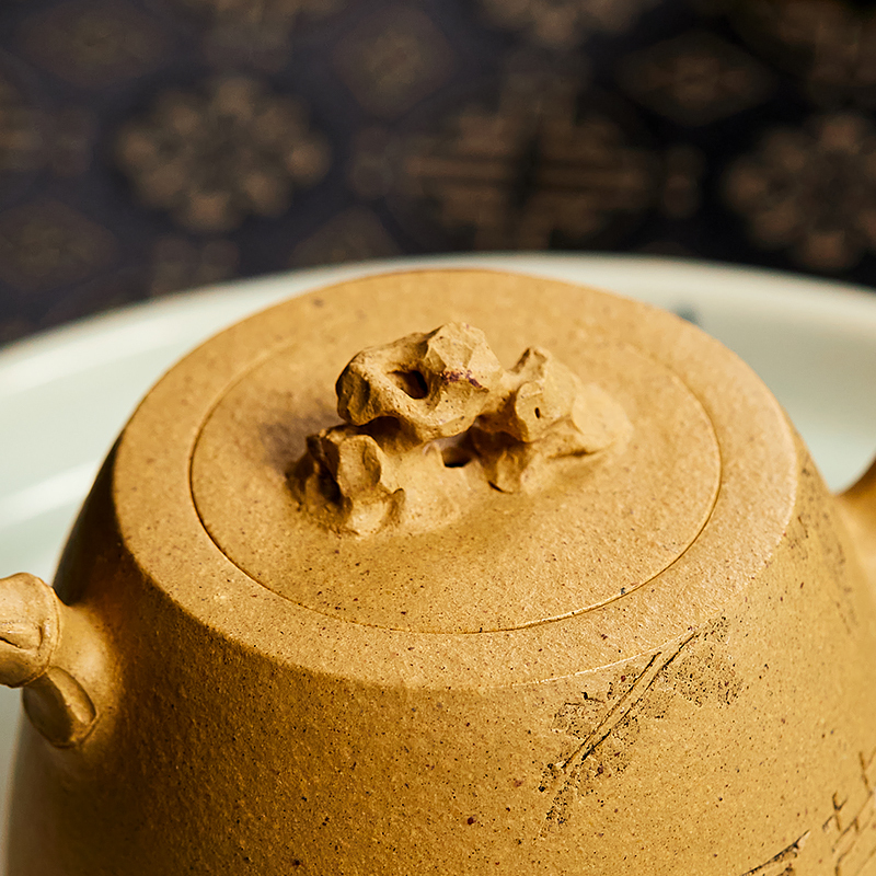 Yixing Zisha Teapot - Original Duanni Clay "Qianqiu" Style Pure Handmade Teapot 180ml