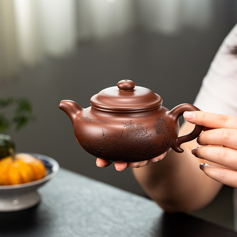 Yixing Zisha Teapot - Original Purple Clay - Master Wang Guoqiang - Fully Handmade Archaic Teapot 380ml