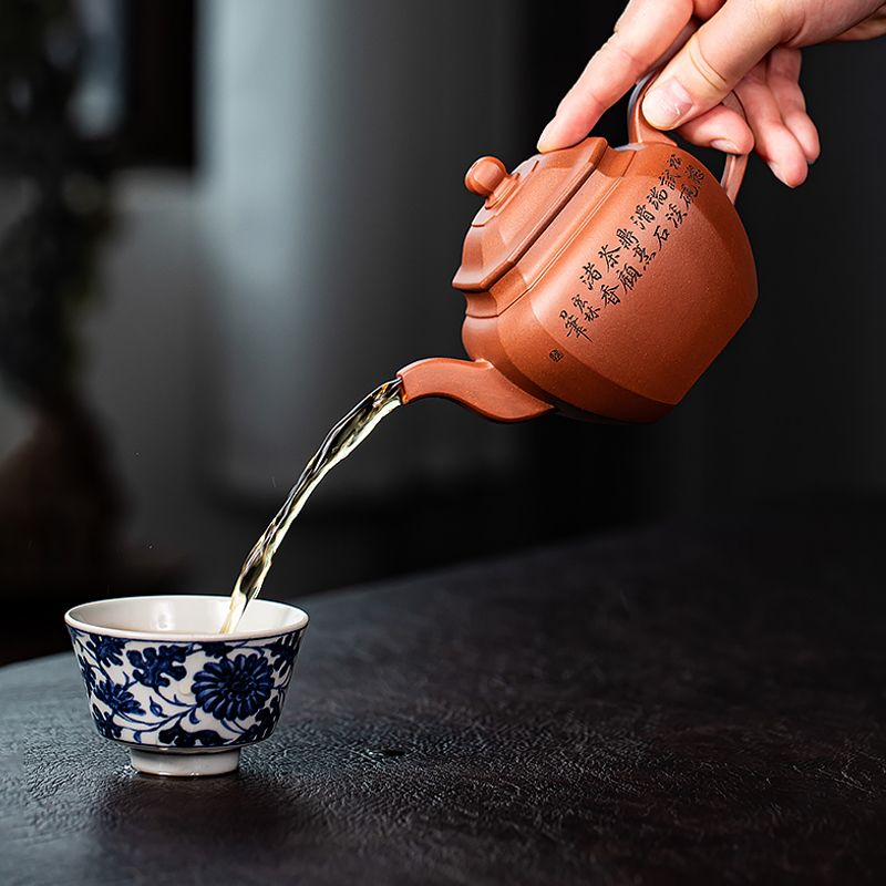 Yixing Purple Clay Teapot Fully Handcrafted Octagonal Teapot Made from Pure Yixing Dicaoqing Clay 360ml