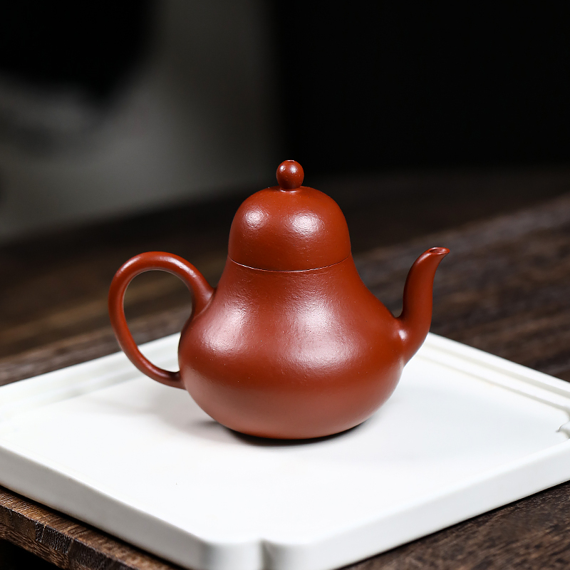 Yixing Zisha Master Handmade Original Zhu Ni Clay "Siting" Teapot for Gongfu Tea 120ml