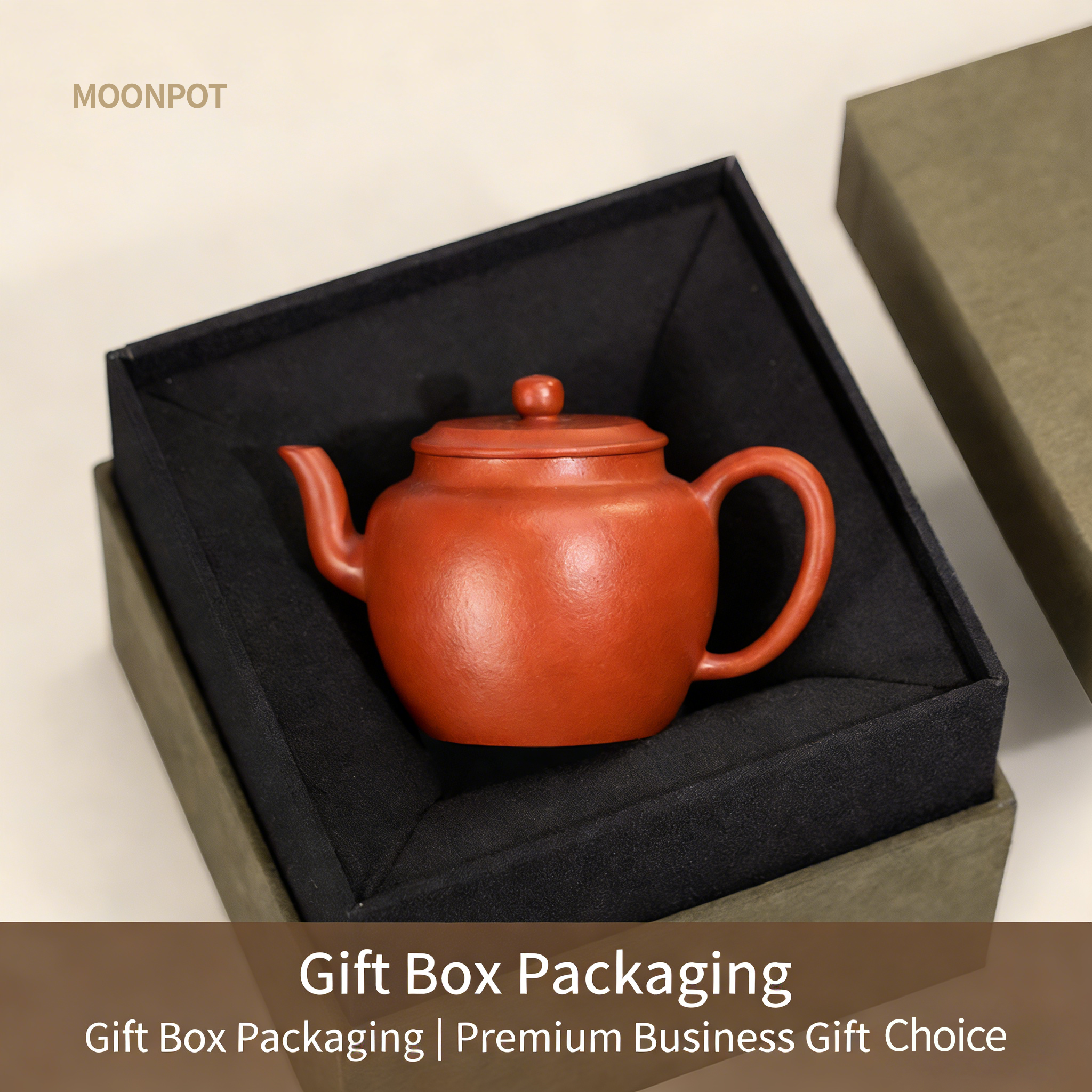 Yixing Zisha Moonpot Flat Lid Lotus Pot, Zisha Teapot, made from raw ore Zhuni clay. An antique replica that embodies the charm of the Ming and Qing dynasties. 150 ml.