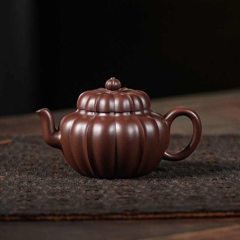 Yixing Zisha Moonpots Fan Lian Teapot, Raw Purple Clay Kung Fu Tea Pot 140ml