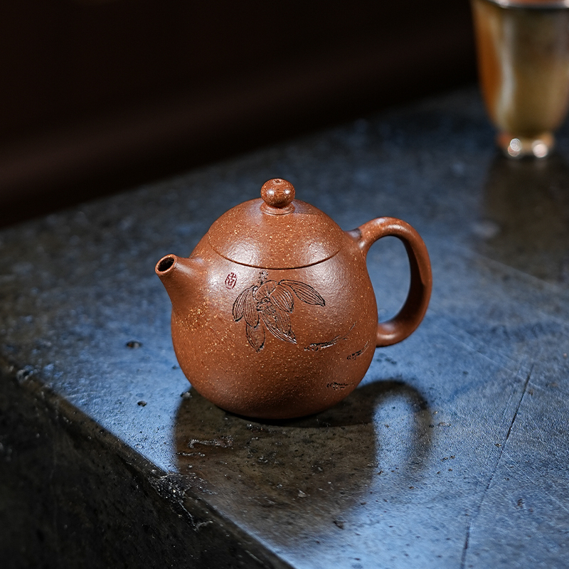 【Yuanhu】Authentic Handmade Yixing Teapots Longdan Duanni Clay, 100ml
