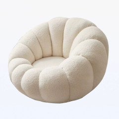 Fauteuil citrouille de luxe nordique : structure en pin, rembourrage moelleux et piètement élégant. Fauteuil moderne et épuré. Fabricant chinois.