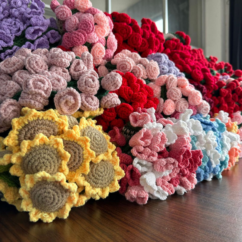 Hand-knitted Floral Blanket Hand-Knitted Floral Blanket - Baby-Safe Sunflower & Rose Throw | Machine Washable China Manufacturer