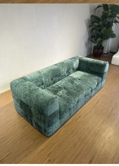 Canapé compressé en mousse haute densité effet flocon de neige, livré en boîte pour la vente en gros.