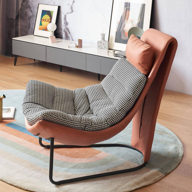 New Design Modern Semi Egg Shaped Living Room Chair for Home Foam Padded Lounge Chair Furniture with Black Steel Base China Factory