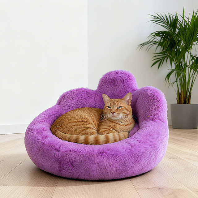 Cloud-Shaped Cat Bed, Ultra-Soft Short Plush Pet Bed, All-Season Warm Dog Bed, Cute Cozy Pet Sofa for Small Pets, OEMODM Supported