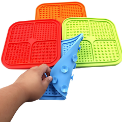 Wholesale Square Silicone Lick Mat for Dogs & Cats, Multi-Textured Slow Feeder Pad with Strong Suction Cups