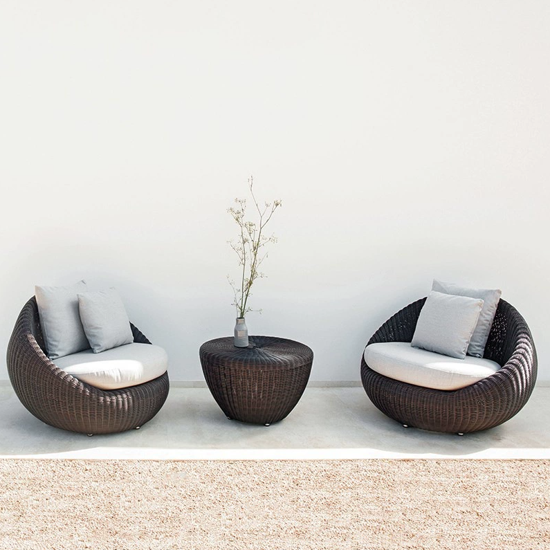 Balcony View Outdoor Sofa, Enjoy Sunshine & Evening Breeze with Coffee Table