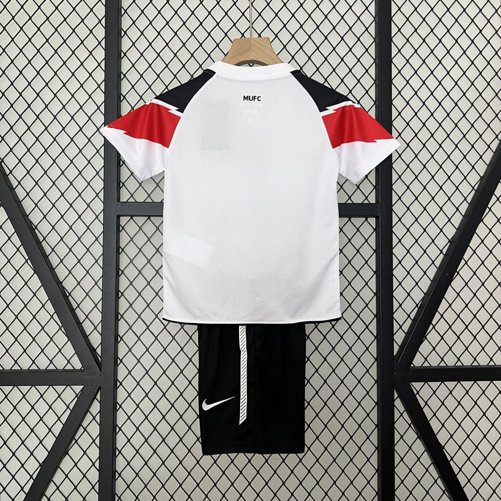 Manchester United 10-11 Away Champions League Retro Kids Kits Youth Apparels Jersey