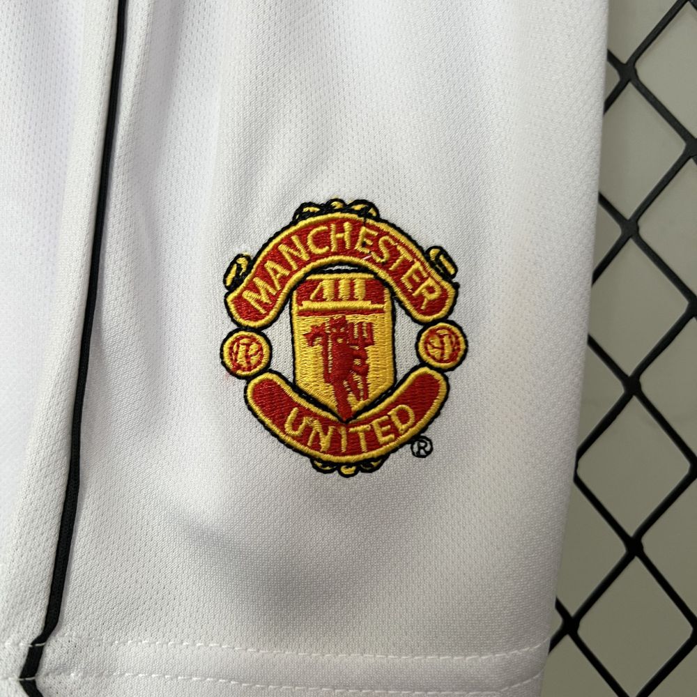 Manchester United 00-01 Home Retro Kid Kits Youth Apparels Jersey