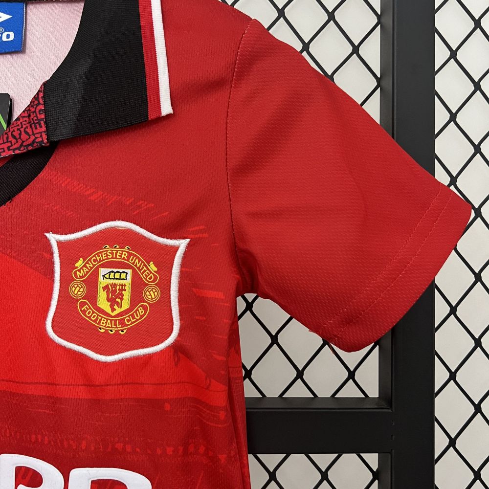 Manchester United 94-96 Home Retro Kid Kits Youth Apparels Jersey
