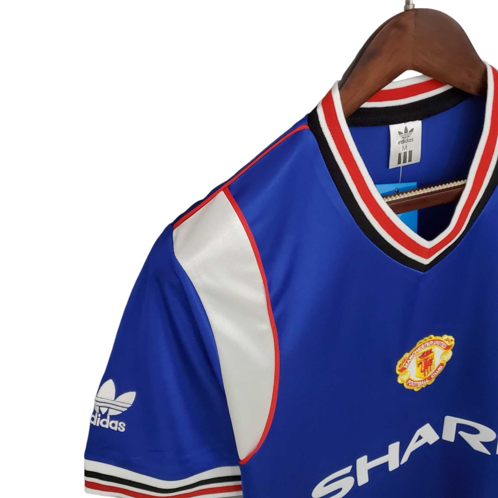 85-86 Manchester United away football jersey