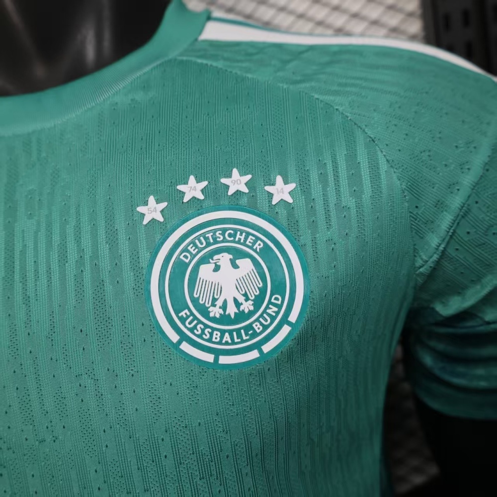 2026 German goalkeeper Special Edition Training Uniform Football jersey Player edition