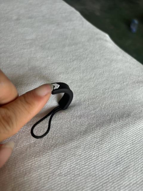 Single sided pull tab