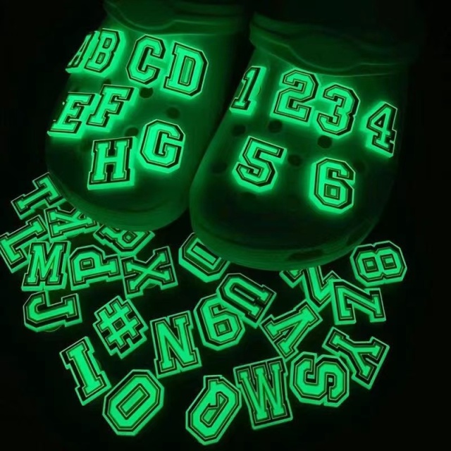 alphanumeric charm for shoes accessories