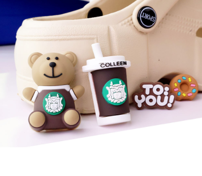 Starbuck bear