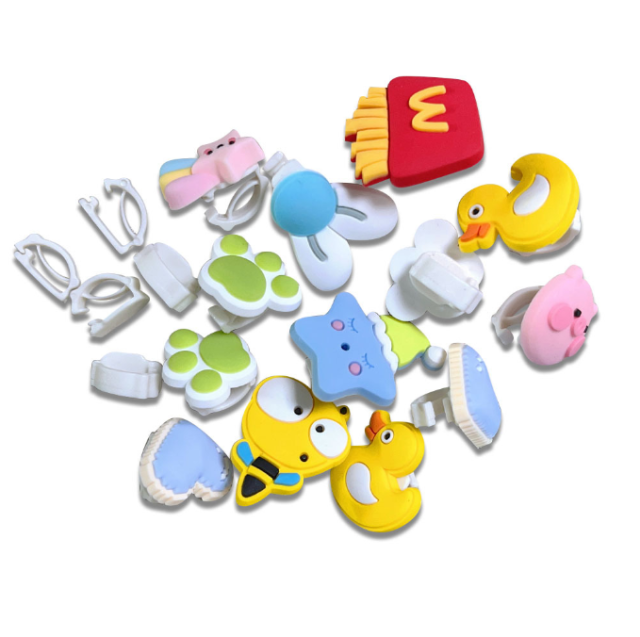 white shoe buckle