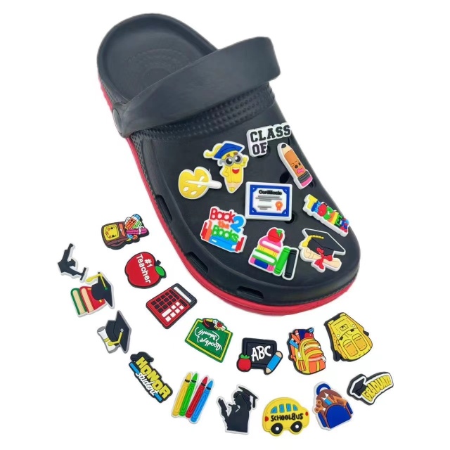 Graduation season garden shoe buckle
