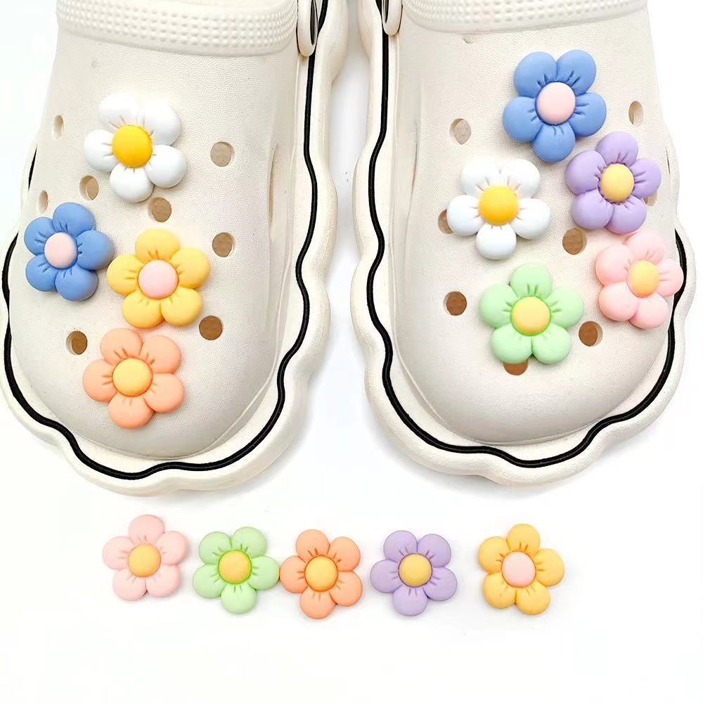 Lucky seven color flower
