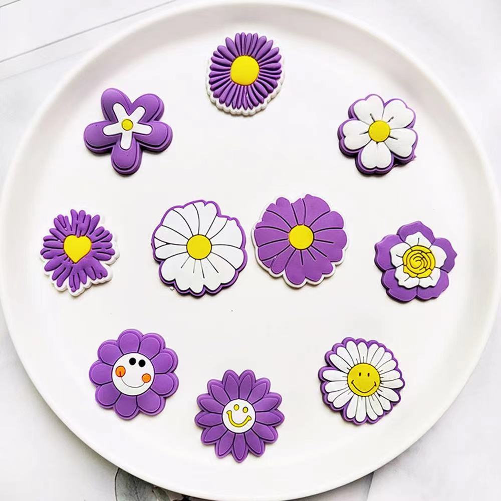 charm of purple daisies