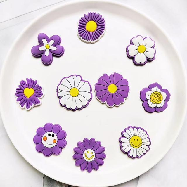 charm of purple daisies