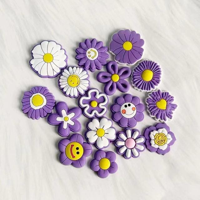 charm of purple daisies
