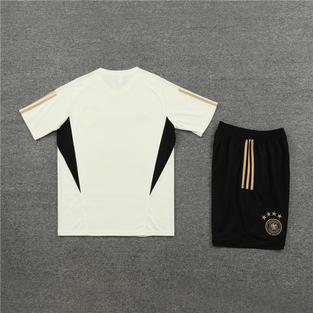 23-24 German short-sleeved training clothes