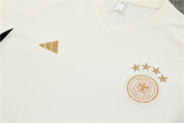 23-24 German short-sleeved training clothes