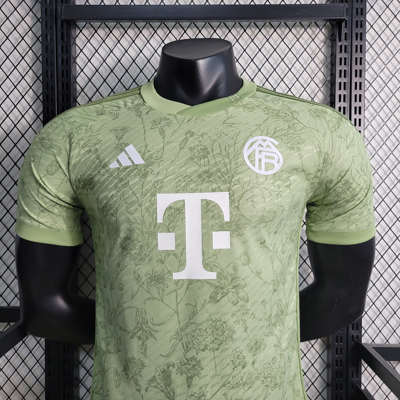 23-24 Players Bayern Munich  Beer Festival Special Edition