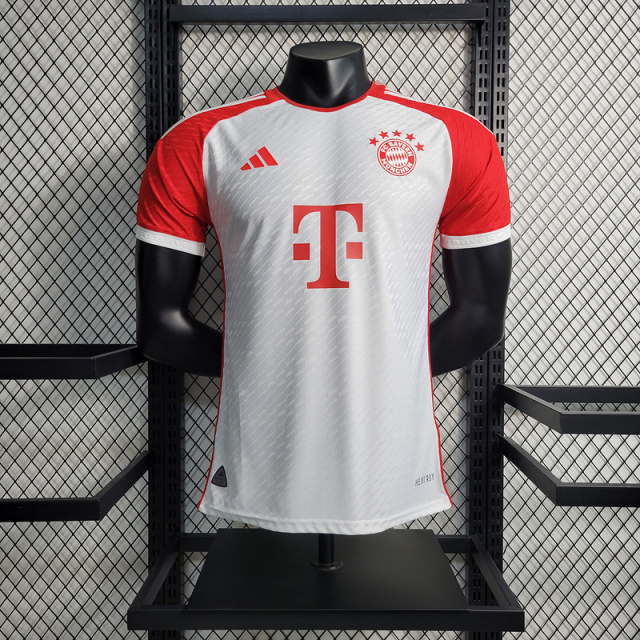 23-24 Player Bayern Munich Home