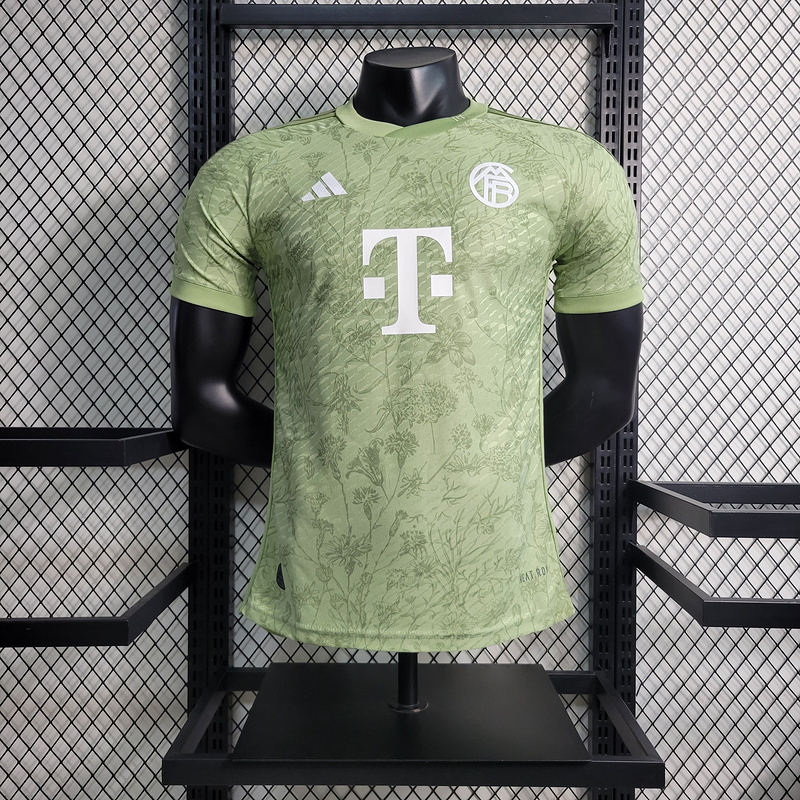 23-24 Players Bayern Munich  Beer Festival Special Edition