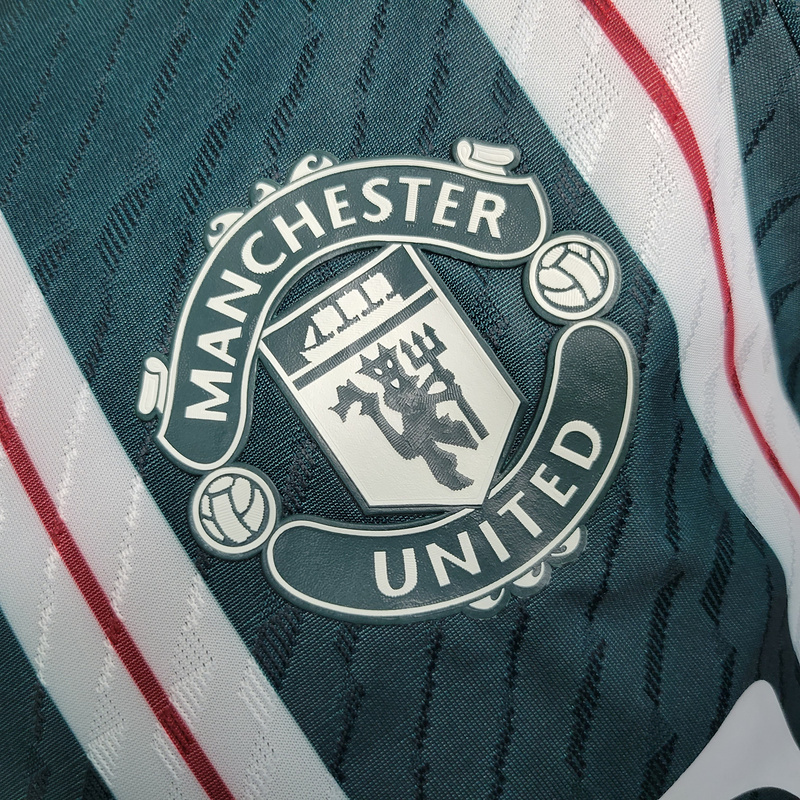 23-24 Player Manchester United  away