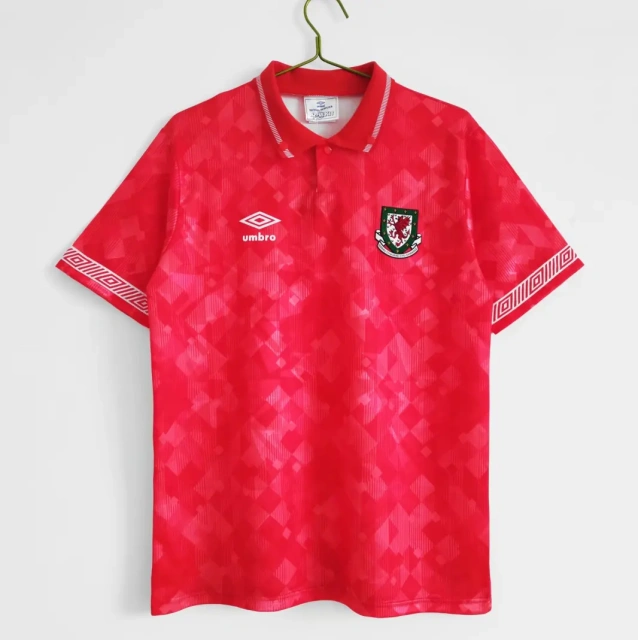 retro 1990-92 Wales home retro football jersey Fan version