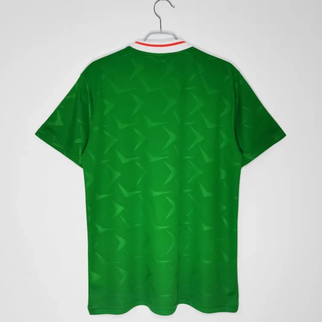retro 1990-92 Ireland home retro football jersey Fan version