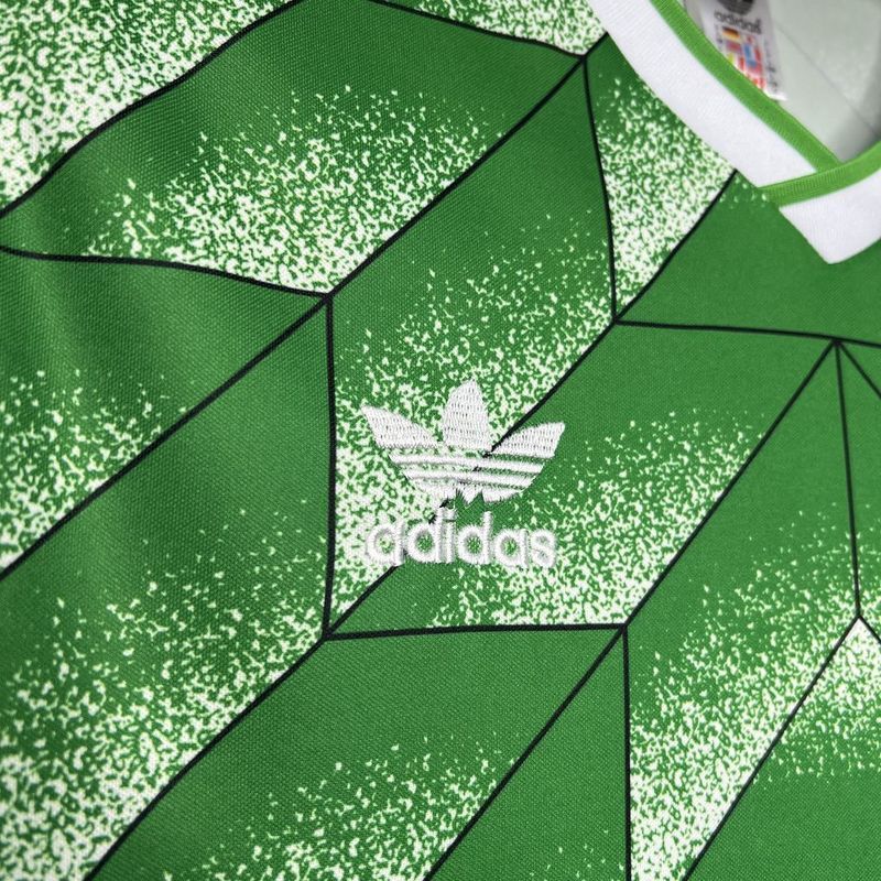 Retro 1990 Germany Away 9# VOLLER 10# MATTHAUS Football jersey retro