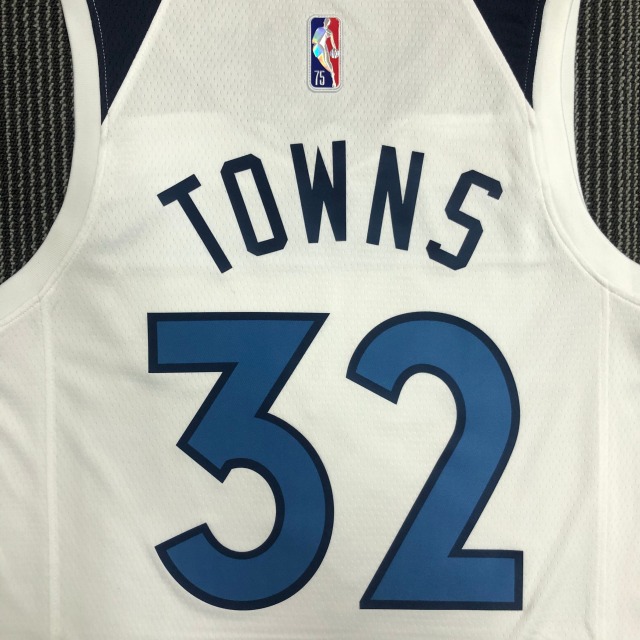 75th Anniversary Minnesota Timberwolves White 32 Towns